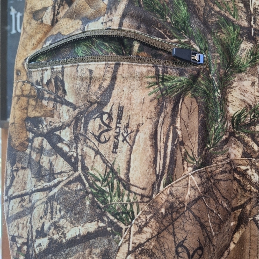 Game Wunner Realtree Camouflage Outdoor Pants In A Mens Size 36×33. EUC - Picture 4 of 9
